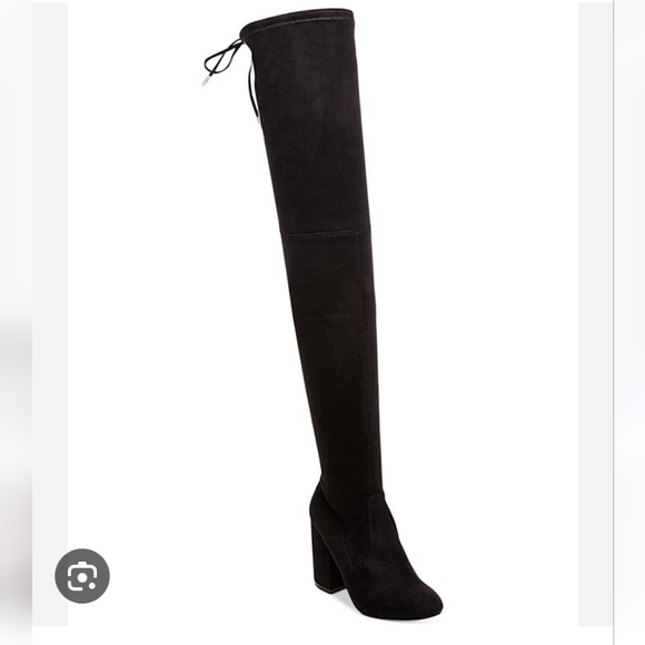 Boots - Picture 2 of 9